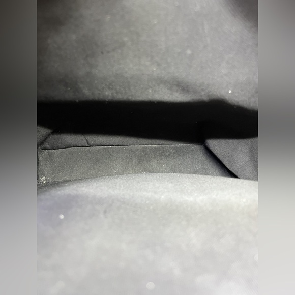 Chanel Caviar Pocket Large Tote - Picture 14 of 16